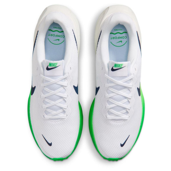 Nike Revolution 8